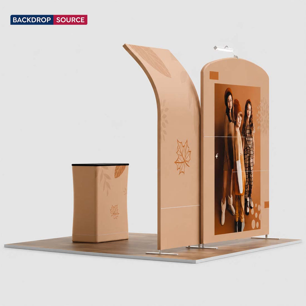 10x10 Booth Kit with Curved Wall & Sloped Arch, Counter & TV